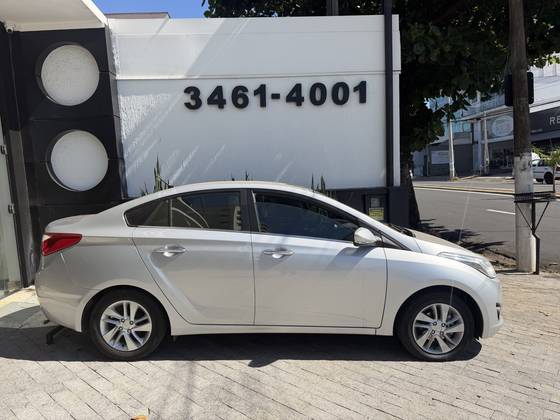 HYUNDAI HB20S 1.6 PREMIUM 16V FLEX 4P AUTOMÁTICO